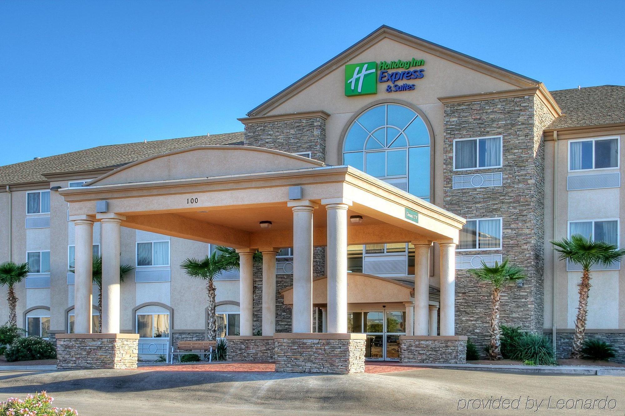 Holiday Inn Express & Suites Alamogordo Highway 54/70, An Ihg Hotel Dış mekan fotoğraf